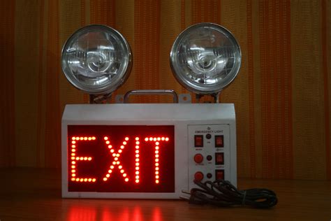 Rectangle Emergency Exit Light 240v For Industrial Rs 3900 Piece