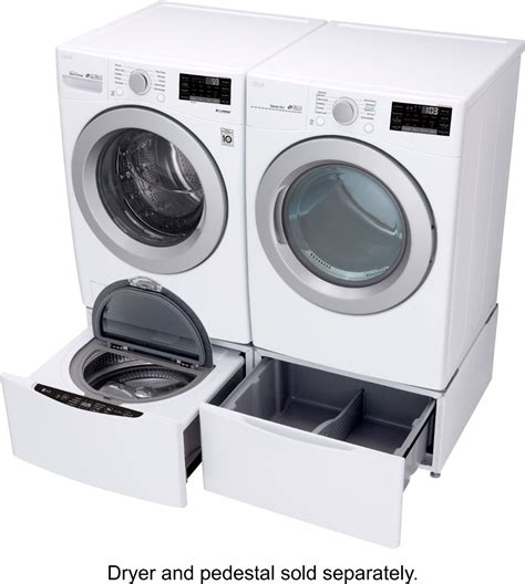 Lg 4 5 Cu Ft High Efficiency Stackable Smart Front Load Washer With 6motion Technology White