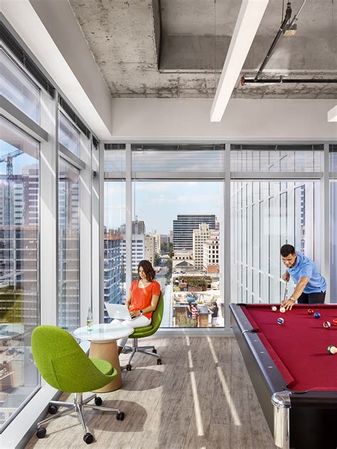 A Tour of Atlassian's Stylish Austin Office - Officelovin'