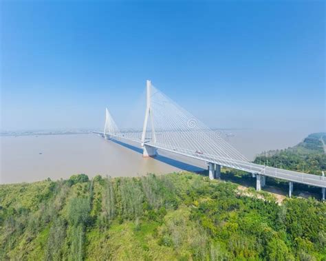 Wangdong Yangtze River Bridge Editorial Stock Image Image Of Highway