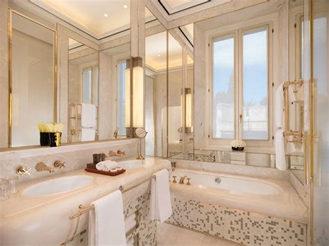 Luxury 5 Star Hotel Bathroom Design