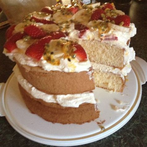 Eatsmarter has over 80,000 healthy & delicious recipes online. Best sponge cake | Recipe | Savoury cake, Baking, Cake recipes