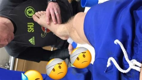 marcos alonso receives post match treatment for bruised ankle dignity we ain t got no history