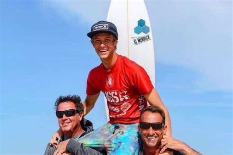 professional surfer 16 dies while riding wave during hurricane irma london evening standard