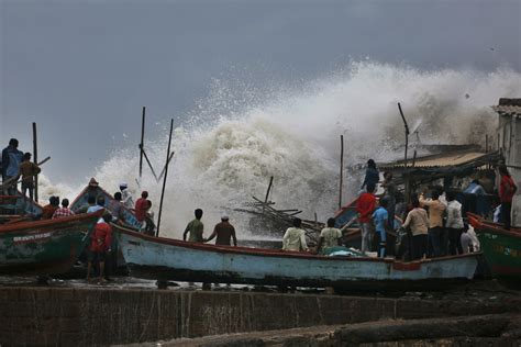 We did not find results for: India's west coast hunkers down as Cyclone Vayu approaches ...