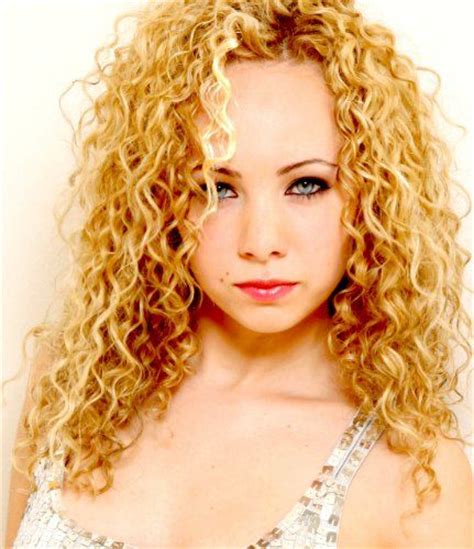 Blonde solo, amateur webcam, fingering pussy. Ksenia Solo - Lost Girl Photo (34082406) - Fanpop