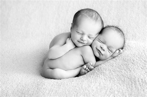 Twin Babies Wallpapers Top Free Twin Babies Backgrounds Wallpaperaccess