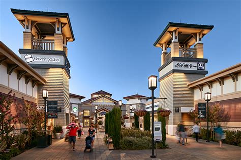 Premium Outlets Los Angeles Downtown Area