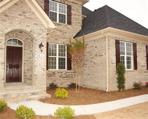 20 Cream Brick House Color Schemes Homyhomee