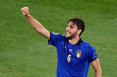 Euro 2020 Manuel Locatellis Brace Helps Italy Defeat Switzerland 3 0