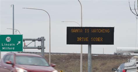 Delaware's 'clever' traffic messages grab motorists' attention
