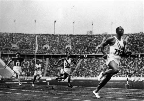 Jesse Owens Running At 1936 Olympics In Berlin Pictures Getty Images