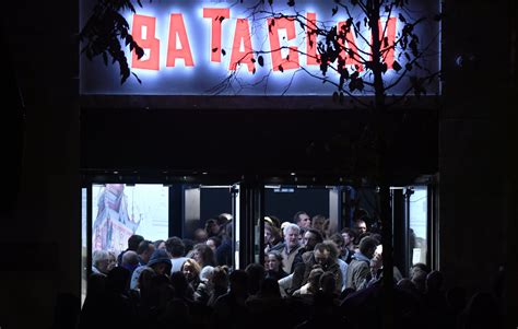 Bataclan Reopens With Sting Concert A Year After Deadly Paris Attacks