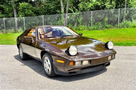 79 Porsche 928 Manual 5 Speed No Sunroof Low Miles Fully Serviced