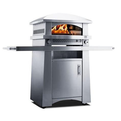 Kalamazoo Freestanding Artisan Fire Pizza Oven With Pizza Tools