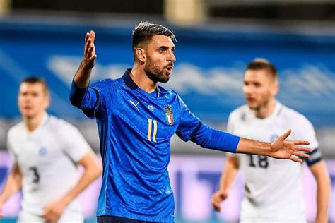 Nationaltrainer roberto mancini hat sich auf italiens kader für die europameisterschaft festgelegt. Vincenzo Grifo steht im vorläufigen EM-Kader von Italien ...