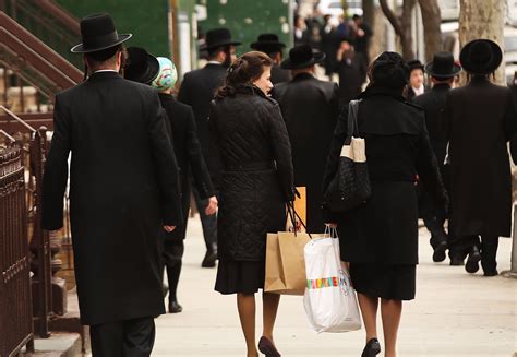 Hasidic Jewish Women Dress She Likes Fashion