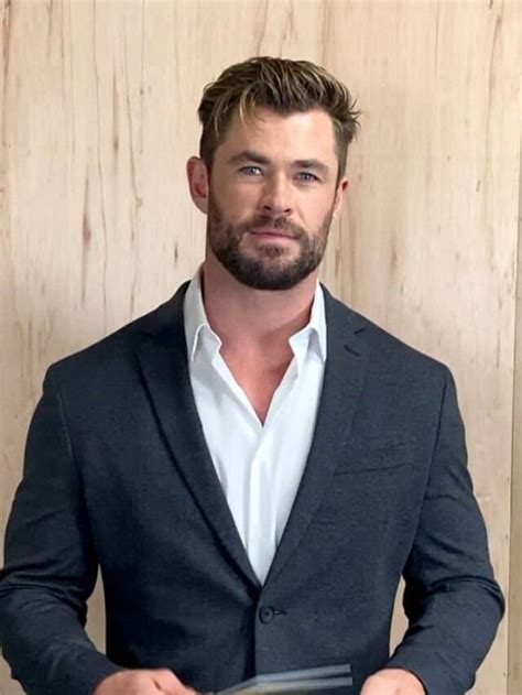 5 Facts About Chris Hemsworth You Might Not Know Top Feeds
