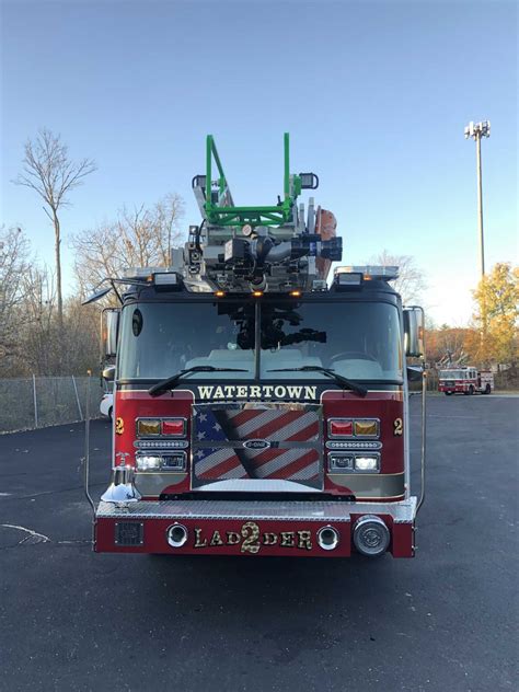 Watertown Ma E One Hr100 Ladder Greenwood Emergency Vehicles Llc