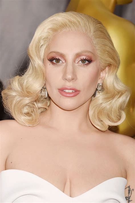 Lady Gaga S Best Beauty Looks Glamour Uk