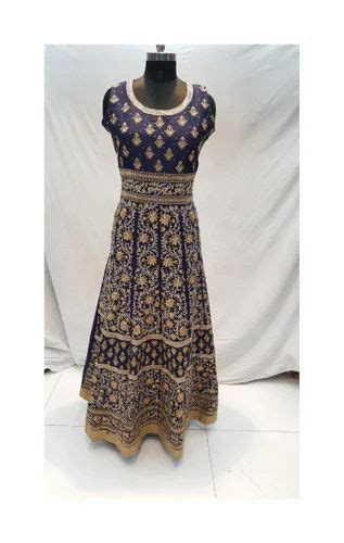 women dresses in surat महिलाओं के कपड़े सूरत gujarat get latest price from suppliers of