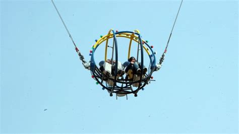 vidéo accident dans une attraction au luna park du cap d agde didoune fr