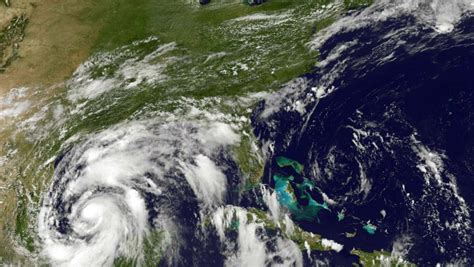 Aus wikipedia, der freien enzyklopädie. Golf von Mexiko: "Alex" wird zum Problem-Hurrikan - DER ...