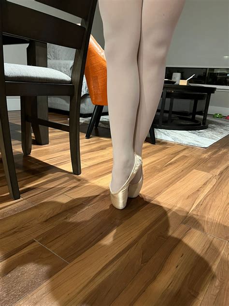 new pointe shoes from the pointe shop! : r/BALLET