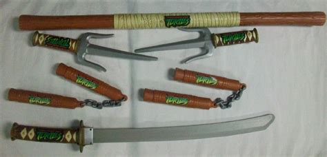 In spite of his frequent moments of foolishness and immaturity, raph is shown to be clever and responsible in his own ways. Teenage Mutant Ninja Turtles Weapons with Battle Sounds ...