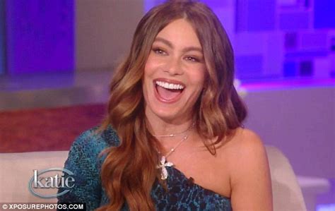 Sofia Vergara On Why She Refuses To Reduce Her 32f Breasts Daily Mail