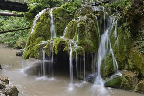 Cele Mai Frumoase Cascade Din România Locuri Pe Care Merită Să Le Vezi