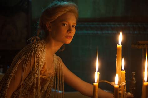 Crimson Peak Pictures Show Off The Stunning Allerdale Hall Collider