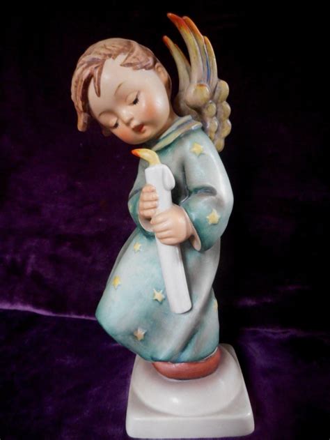 Goebel Hummel Figurine Heavenly Angel 212 Tmk 3 Mint Condition