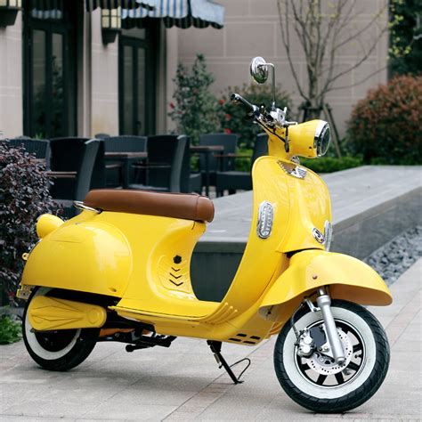 Piaggio'nun benzersiz touring modellerine ve motosiklet aksesuarlarını inceleyebilir, fiyat listesine ulaşabilirsiniz. Eec 2000w Vintage Vespa Electric Scooters With 72v 20ah ...