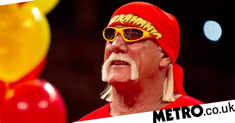 Watch Hulk Hogan Make Wwe In Ring Return As Host Of Crown Jewel Show