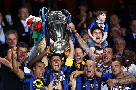 Inter milan wallpaper 4k apk is a personalization apps on android. silver trophy #Inter Champions League champions league # ...