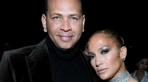 All The Reasons We Saw Jennifer Lopez And Alex Rodriguezs Split Coming