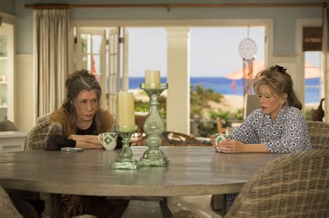 Tv Review Grace And Frankie Season 1 The Reel Bits