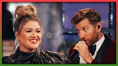 Watch The Kelly Clarkson Show Highlight Under The Mistletoe By Kelly