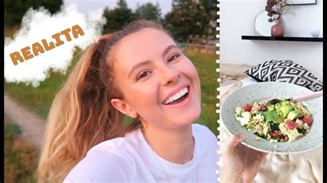 Vlog Co Jsem Dnes Reálně Jedla A Cvičila Youtube