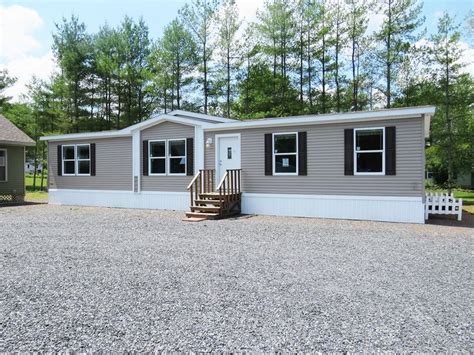 Td A Double Wide Manufactured Home Exterior Mobile Home Exteriors