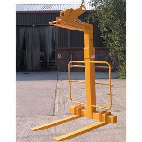 Palletcrane Fork Cranes And Lifting Manutan Uk