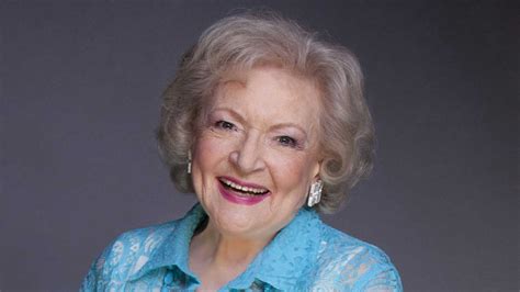 See more of betty white on facebook. Legendary Actress Betty White Turns 98! | Soap Opera News