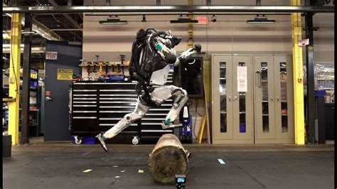 Boston Dynamics Atlas Robot Looks Terrifying Yet Amazing While Doing Parkour Industry Tap
