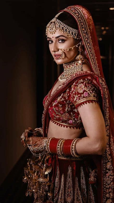 unique bridal poses bridal photography indian brides bridal photography poses bridal