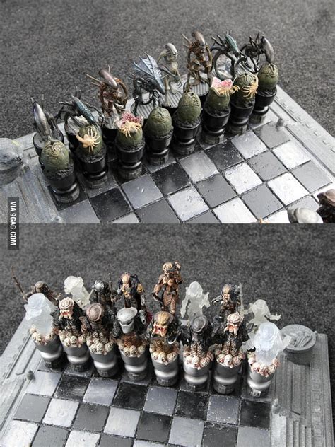 Alien Vs Predator Chess Set 9gag