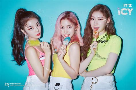 Update Itzy Goes Glam In New Online Cover For 1st Mini Album Itz Icy
