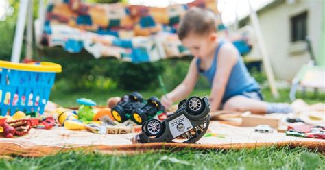 10 Fun Picnic Games For Kids So You Can Enjoy Yourself Too