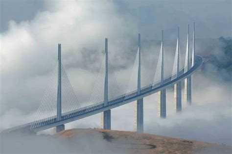 Once Años Viaducto De Millau Por Foster Partners Metalocus
