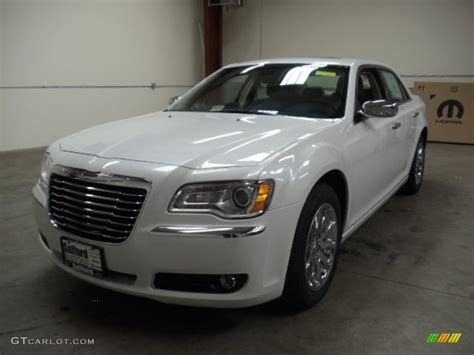2012 Ivory Tri Coat Pearl Chrysler 300 Limited 57610807 Photo 19